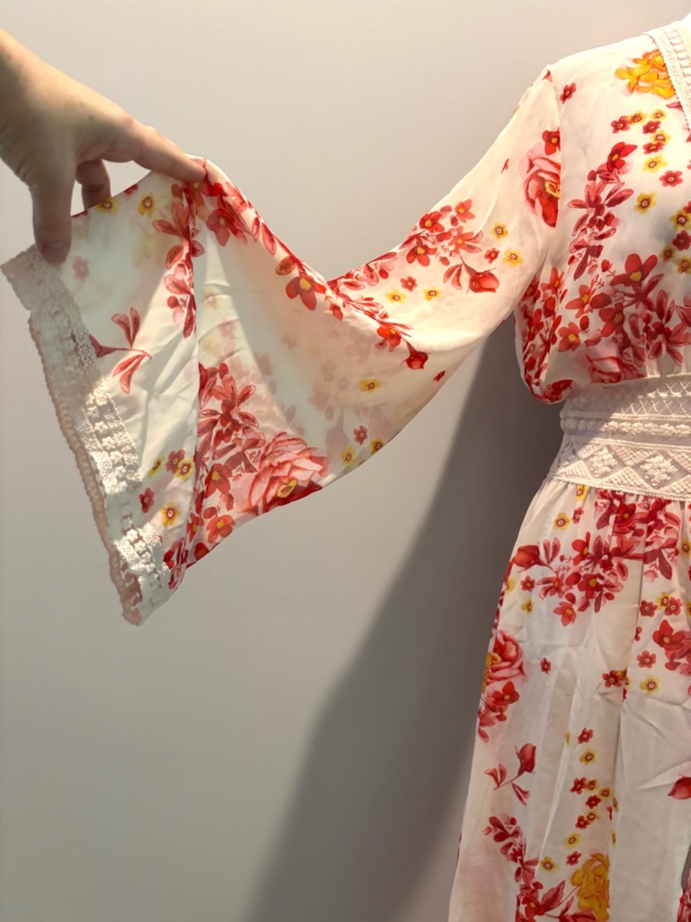 Lulus Sunshine Dancer Cream Floral Chiffon Lace Duster Maxi Cover Up Women’s M - Picture 6 of 15